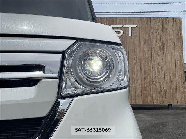 Honda N BOX 2023-09 8881016-11