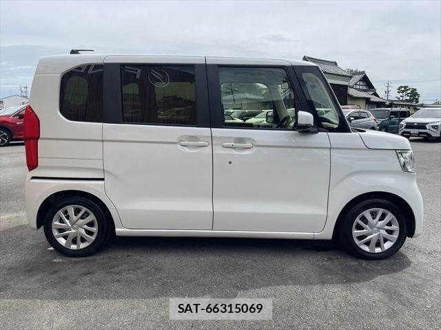 Honda N BOX 2023-09 8881016-15