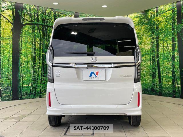 Honda N BOX 2022-01 8881026-14