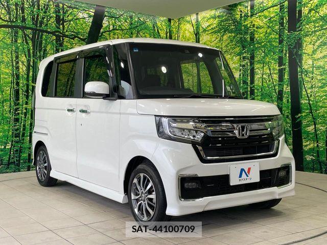 Honda N BOX 2022-01 8881026-15