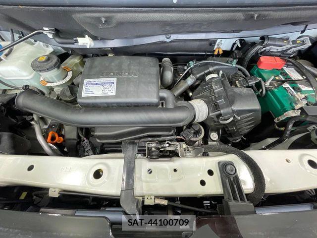 Honda N BOX 2022-01 8881026-17