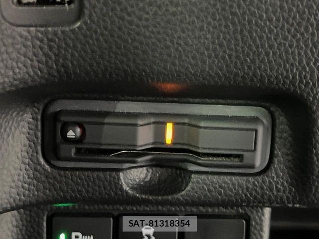 Honda N BOX 2022-01 8881037-9