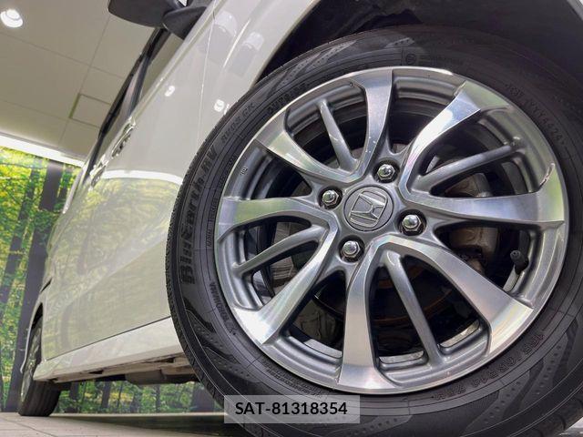 Honda N BOX 2022-01 8881037-14