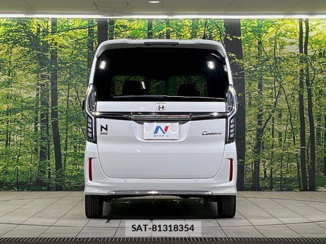 Honda N BOX 2022-01 8881037-16