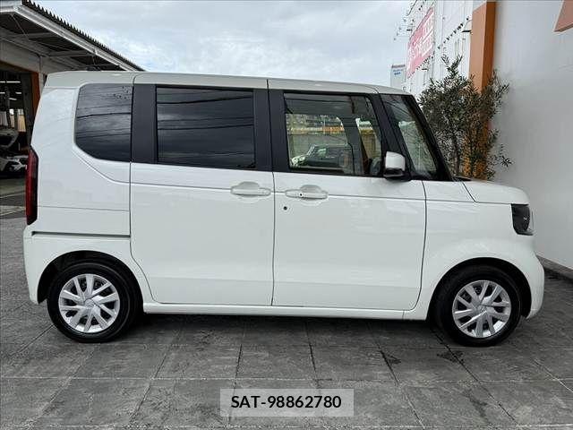Honda N BOX 2025-08 8881014-11