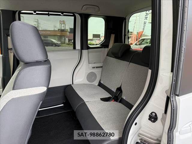 Honda N BOX 2025-08 8881014-18