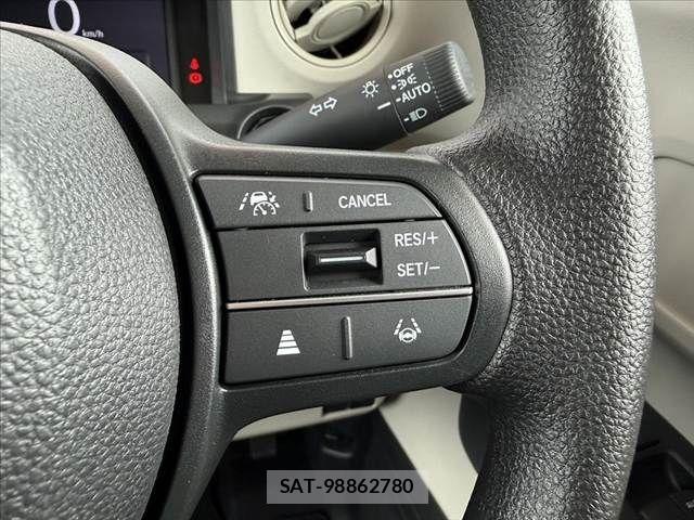 Honda N BOX 2025-08 8881014-23