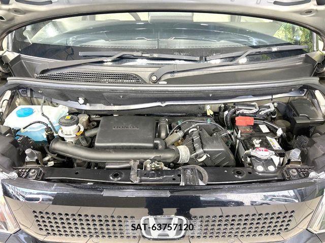 Honda N BOX 2024-07 8881010-18