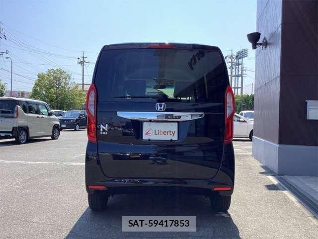 Honda N BOX 2023-07 8881015-17