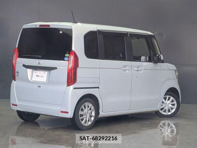 Honda N BOX 2021-05 8881028-1