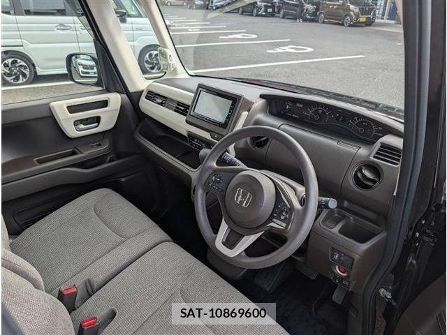 Honda N BOX 2022-01 8881033-12