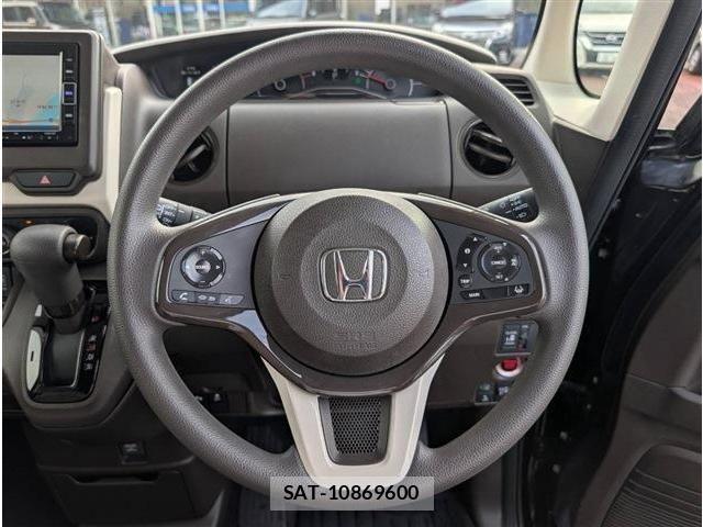 Honda N BOX 2022-01 8881033-17