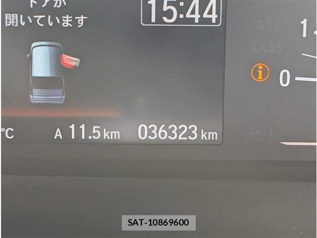 Honda N BOX 2022-01 8881033-23