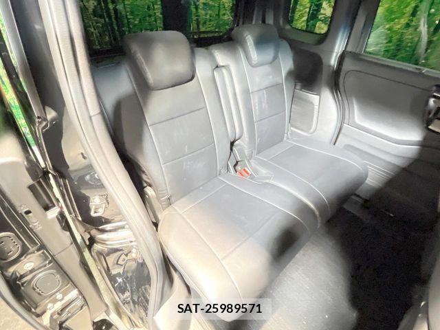 Honda N BOX 2023-10 8881009-11