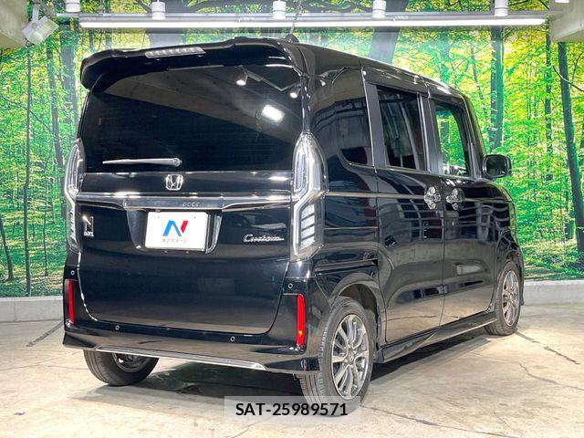 Honda N BOX 2023-10 8881009-19
