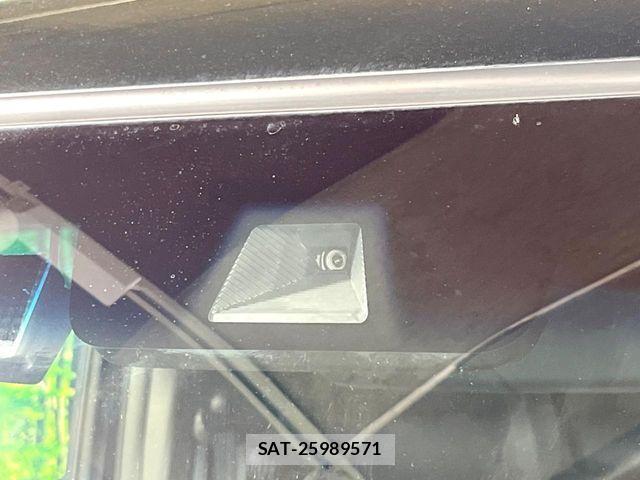 Honda N BOX 2023-10 8881009-5