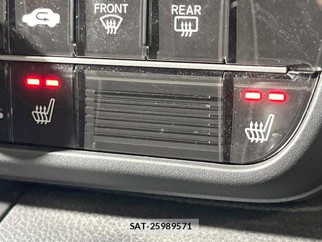 Honda N BOX 2023-10 8881009-8