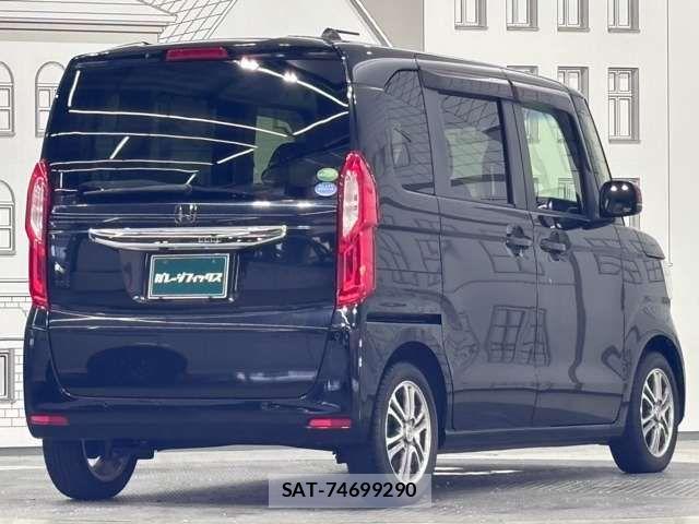 Honda N BOX 2021-04 8881023-8