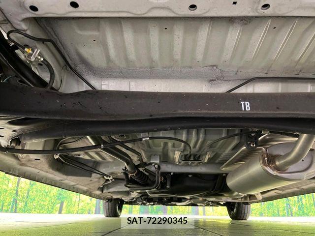 Honda N BOX 2021-05 8881036-18