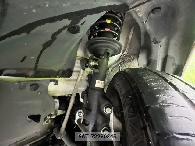 Honda N BOX 2021-05 8881036-19