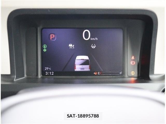 Honda N BOX 2024-05 8881004-17