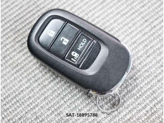 Honda N BOX 2024-05 8881004-27