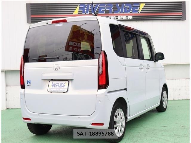 Honda N BOX 2024-05 8881004-5