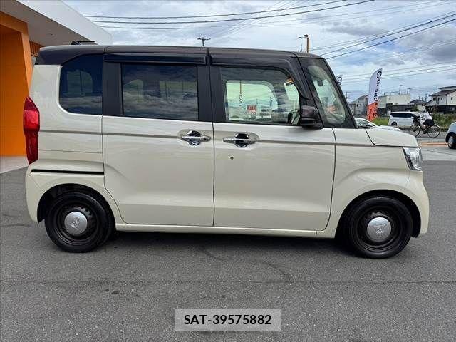 Honda N BOX 2023-03 8881012-10