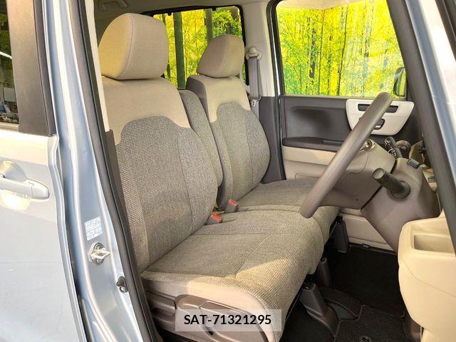 Honda N BOX 2019-09 8881039-7