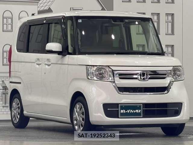 Honda N BOX 2022-06 8881031-10