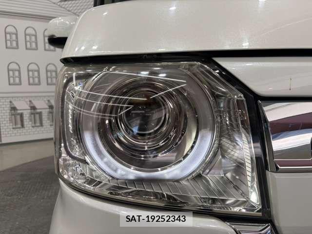 Honda N BOX 2022-06 8881031-17