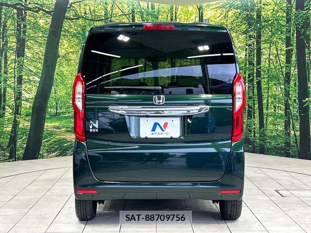 Honda N BOX 2021-08 8881038-14