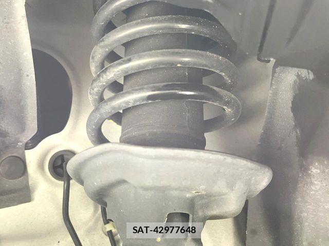 Honda N BOX 2022-03 8883999-19