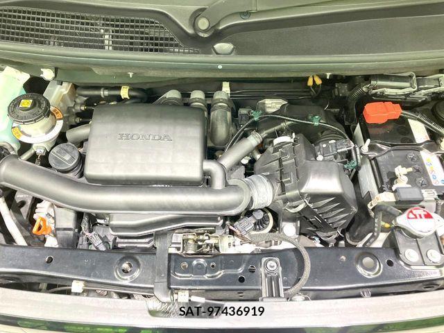Honda N BOX 2022-02 8884010-18