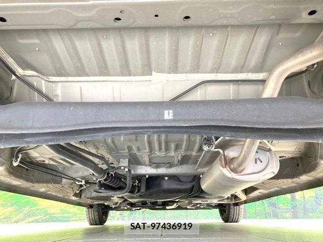 Honda N BOX 2022-02 8884010-19