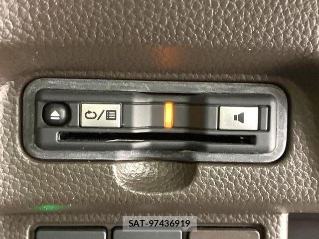 Honda N BOX 2022-02 8884010-7