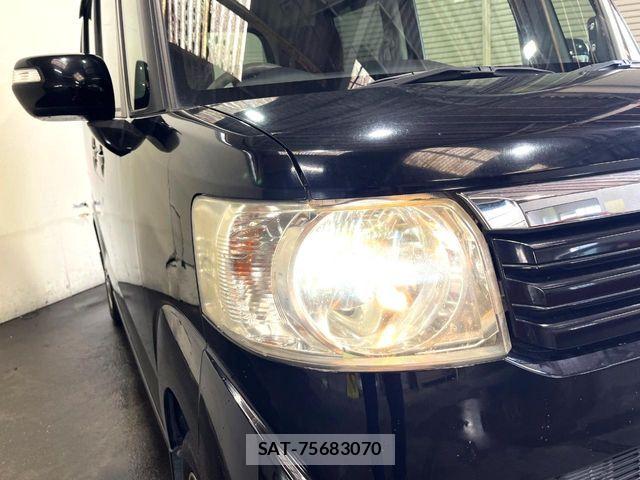 Honda N BOX 2013-08 8884023-12