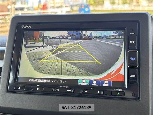 Honda N BOX 2022-03 8884004-3