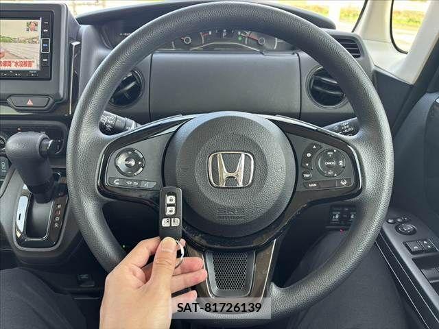 Honda N BOX 2022-03 8884004-6