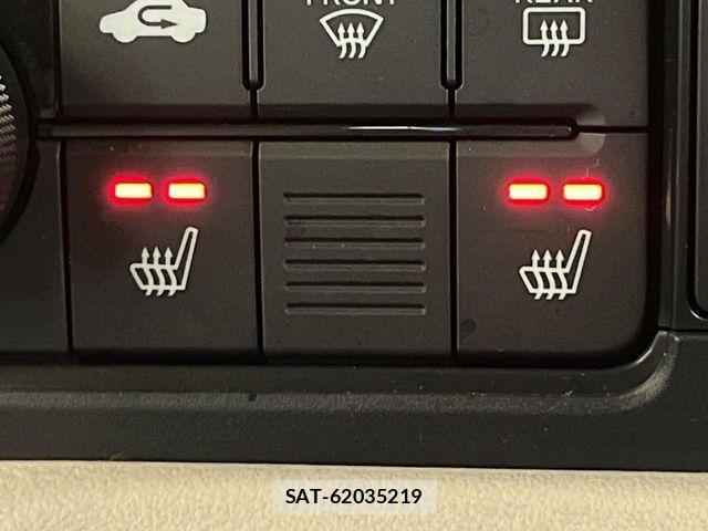 Honda N BOX 2025-07 8883997-6