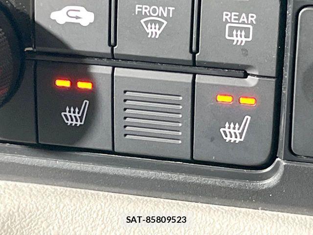 Honda N BOX 2023-11 8884001-7