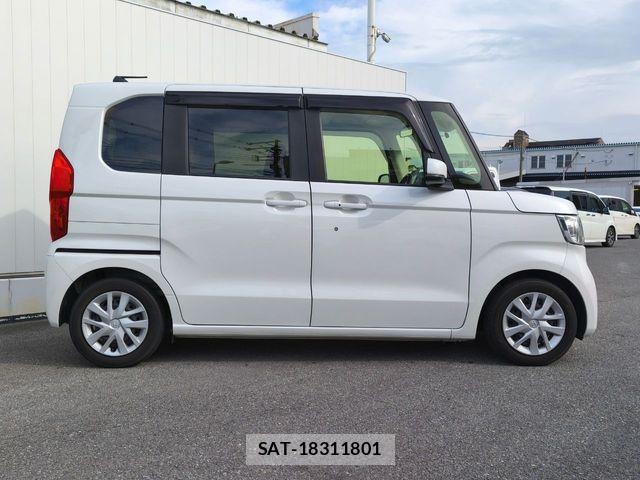 Honda N BOX 2021-11 8884000-25