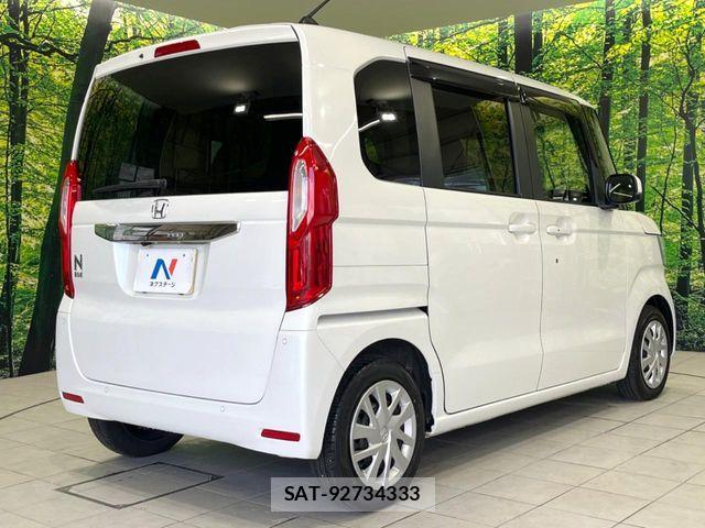 Honda N BOX 2023-04 8884008-16