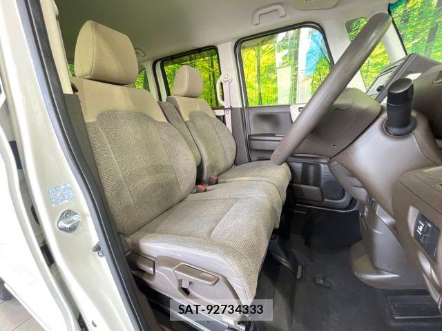 Honda N BOX 2023-04 8884008-7