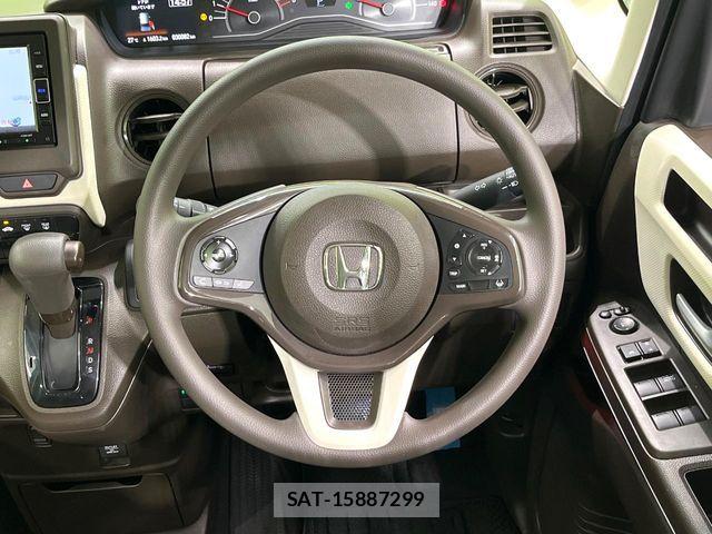 Honda N BOX 2023-10 8884005-10