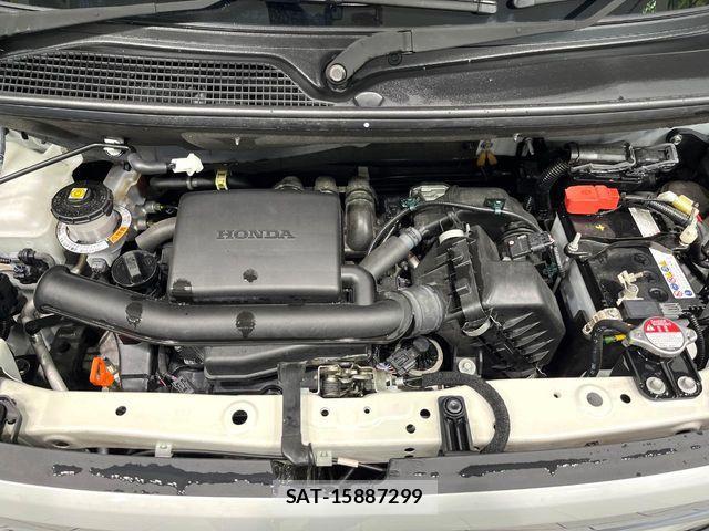 Honda N BOX 2023-10 8884005-17