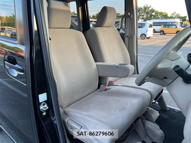 Honda N BOX 2013-03 8884027-25