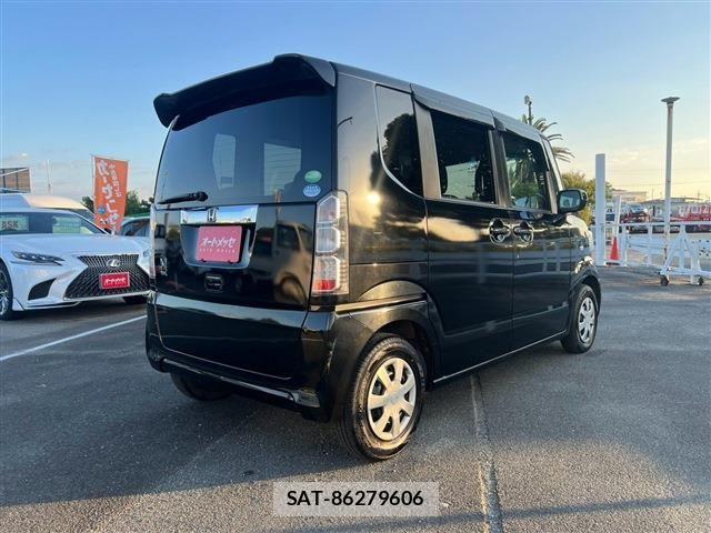Honda N BOX 2013-03 8884027-5