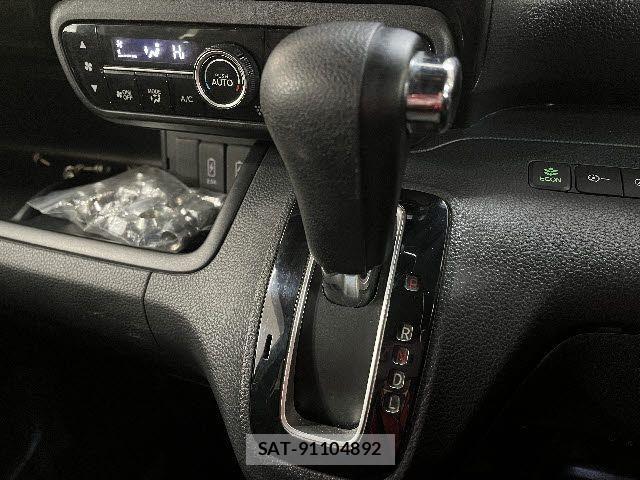 Honda N BOX 2019-01 2671728-19