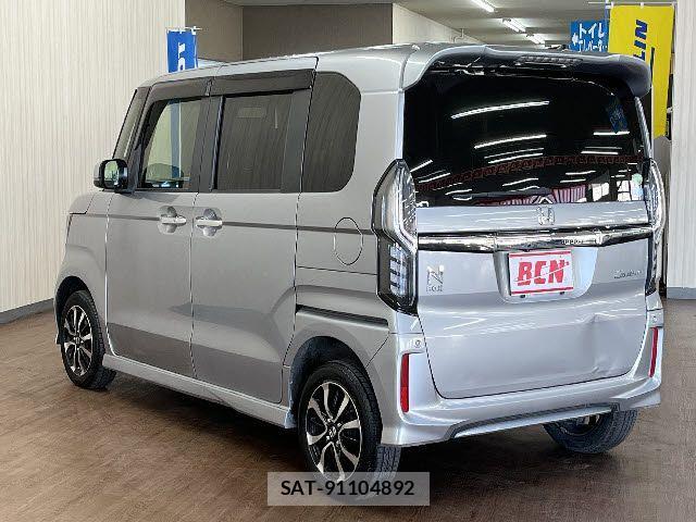 Honda N BOX 2019-01 2671728-8